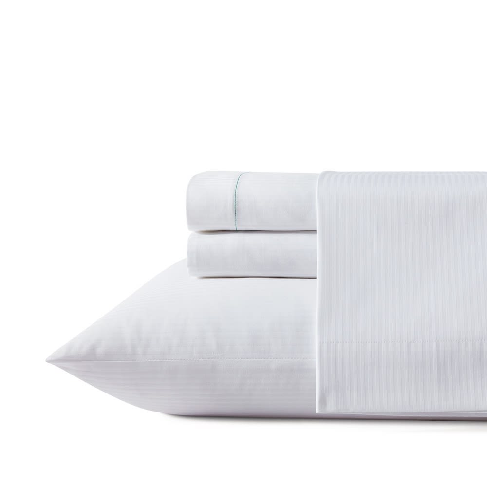 magniberg フラットシーツ GuestSupply US | Magnificence Flat Sheet, T310 Cotton/Poly Blend